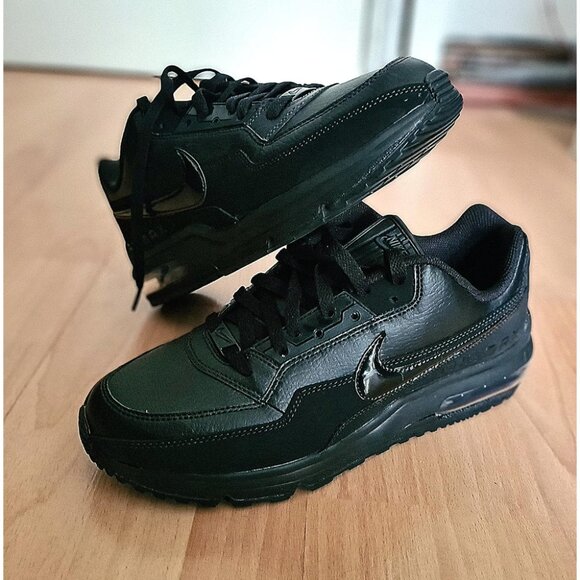 🆕Nike Men’s Black/Black/Black Leather Air Max Lifestyle Running Sneakers - Picture 2 of 9